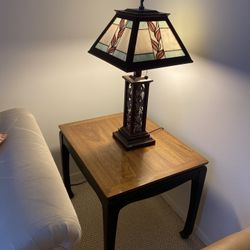 Matching End Tables With Matching Lamps 