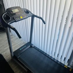 Treadmill with Incline