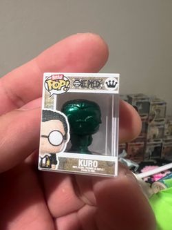 Funko Bitty Pop One Piece Kuro Chase