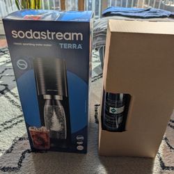 NEW SodaStream Terra Value Bundle (Current Price $150)