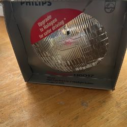 Halogen Bulb H6017  Phillips
