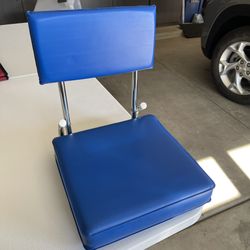 Portable, folding stadium seat