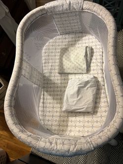 Halo Bassinet Glide Sleeper