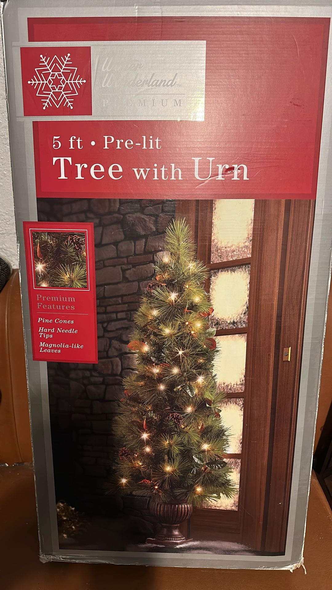 5 Feet Christmas Tree. Brand New.
