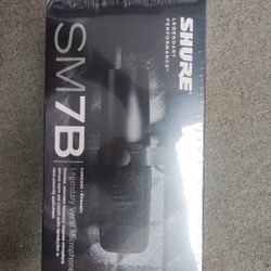 Shure SM7B