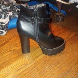 Eric Dress Platform High Heels Size 5 Womens