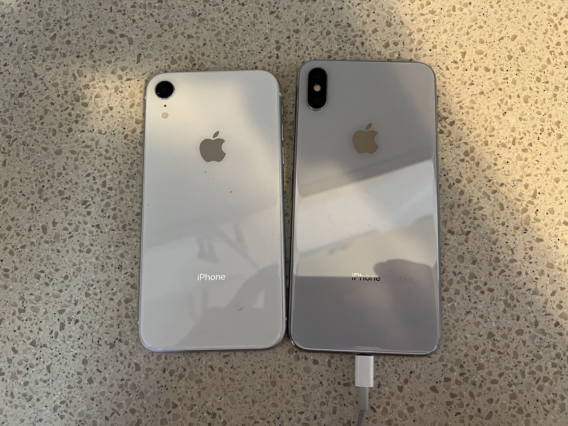 iPhone For Sale XR & Xs Max 