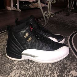 Nike Air Jordan Retro 12 Playoff 12s Size 9
