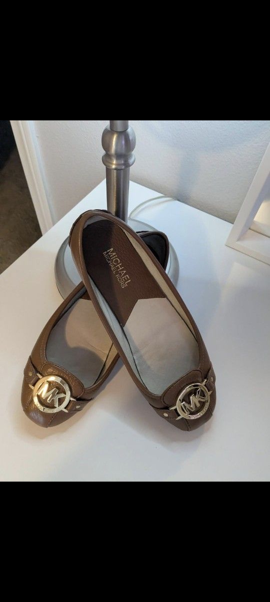 Michael Kors brown Flats Size 7