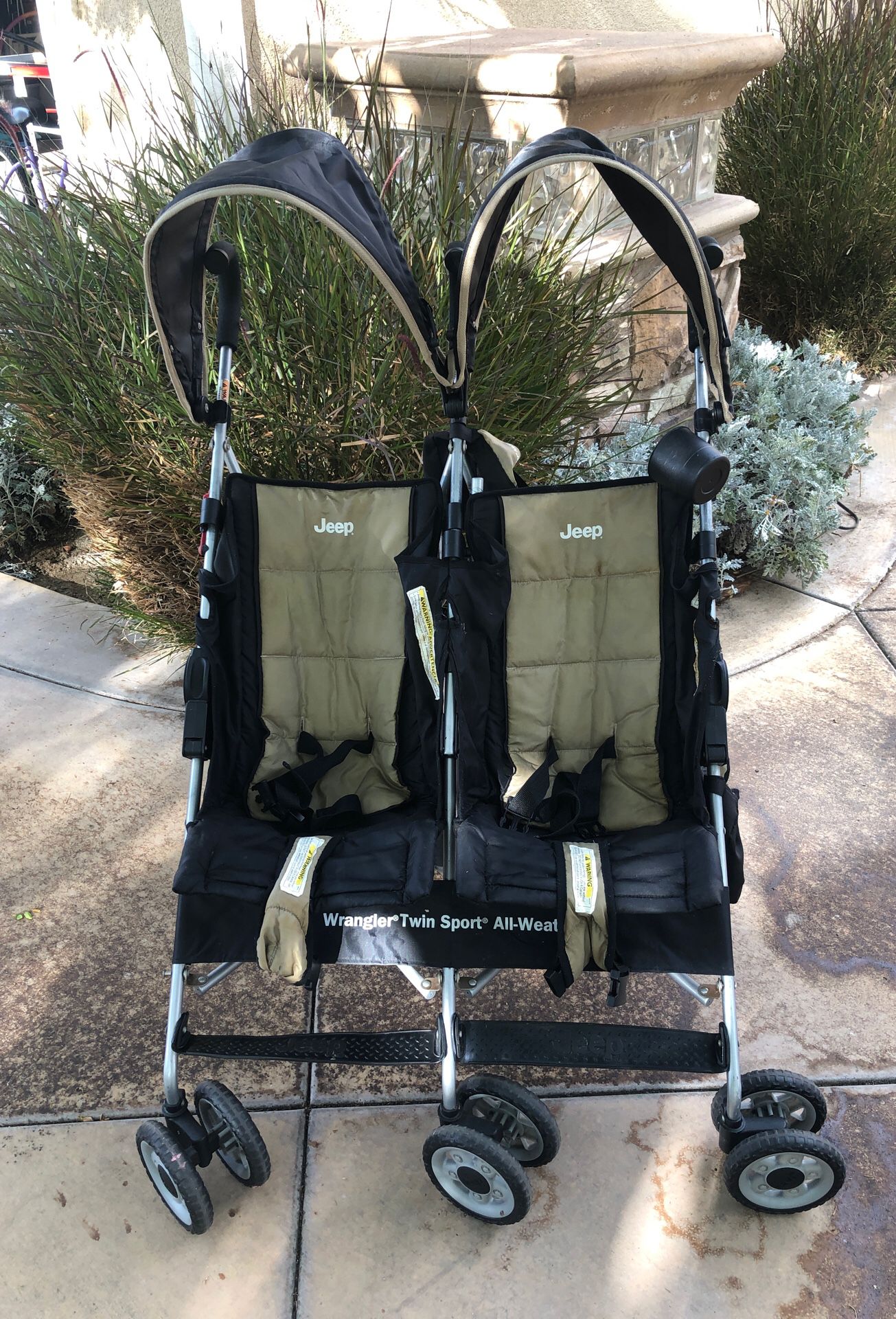 Jeep Wrangler Twin Sport All-Weather Double Stroller