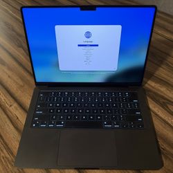 Apple MacBook Pro 14” – M3 Max (2023, Space Black)