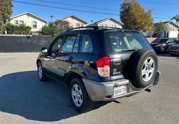 2003 Toyota RAV4