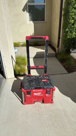 Milwaukee packout bottom