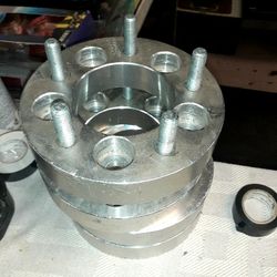 Fit All 5 Lugs Crown vic. Mrk..Lincoln..ranger.and Other To Cultless..camero..s10..firebirds Trans Am..