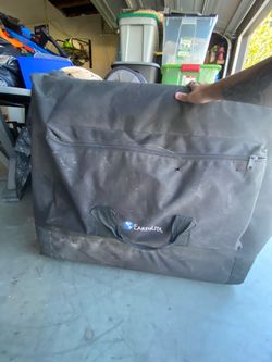 Earthlite Massage Table Professional