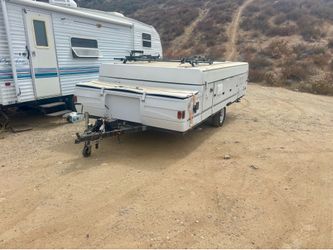 2000 Colman Utah Tent Trailer