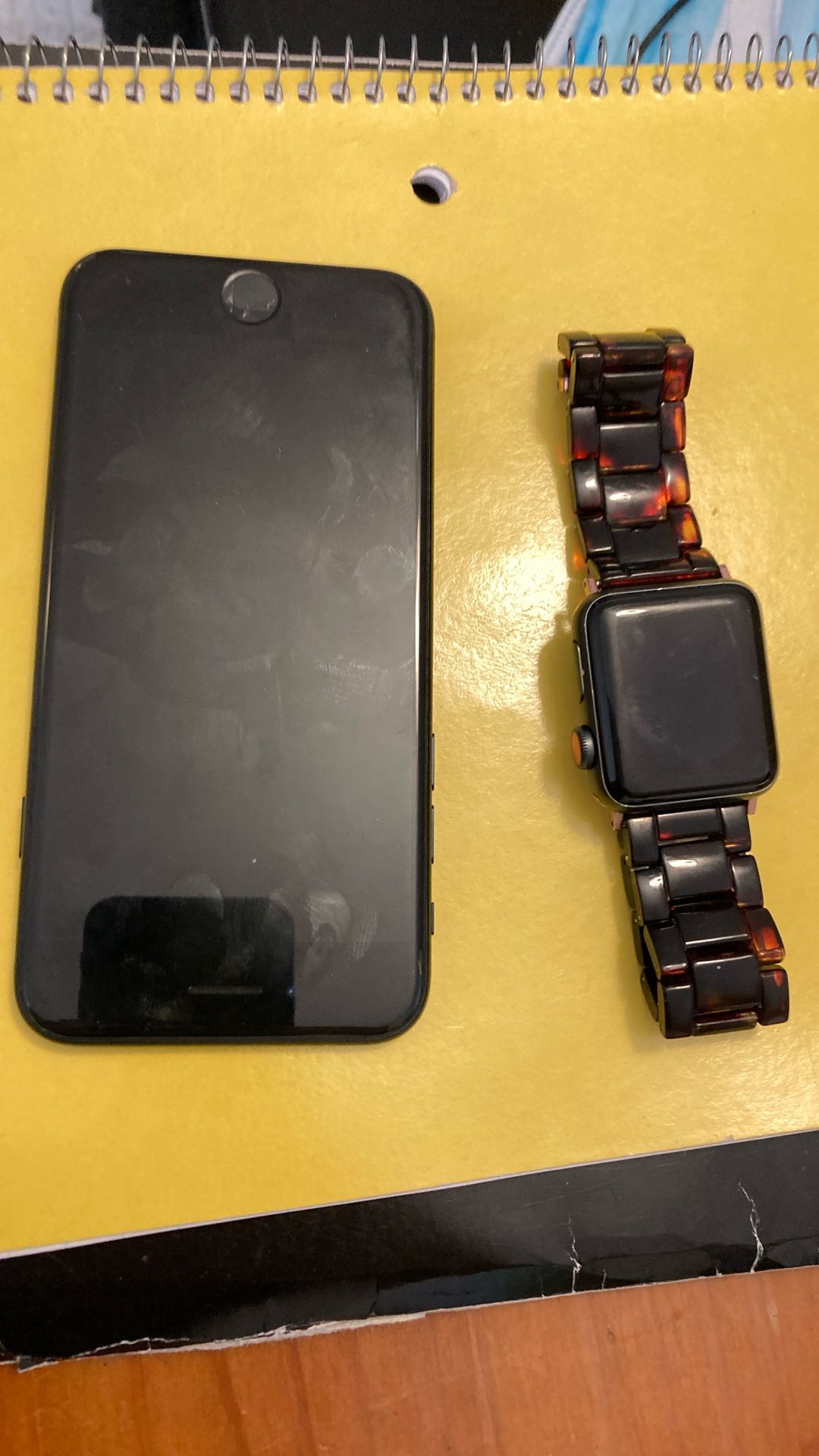 iPhone &Apple Watch
