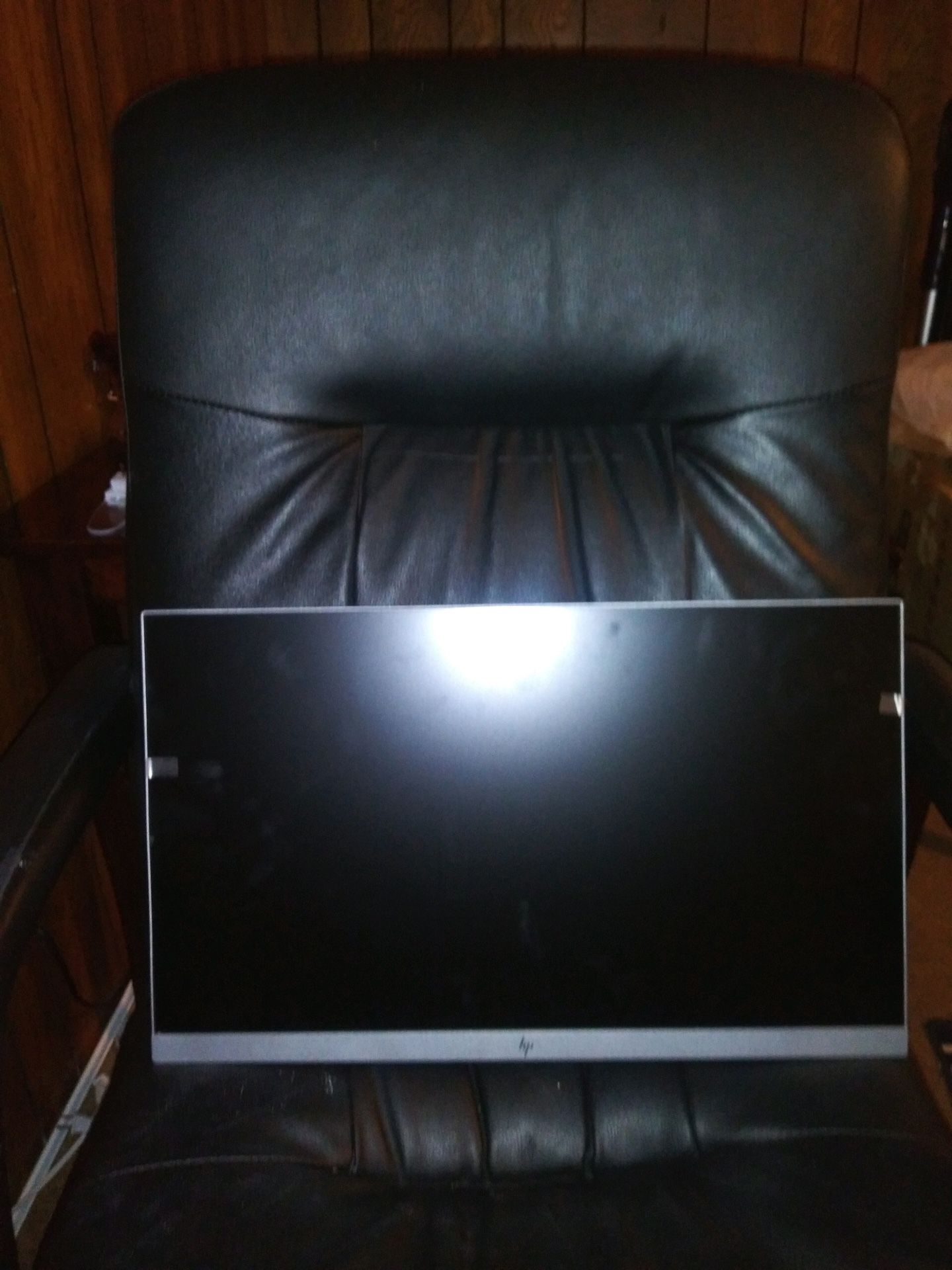 19 inch HP display port panel monitor