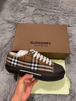 Burberry Shoes