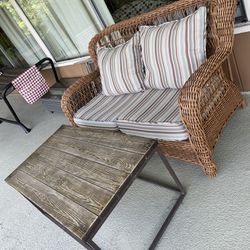 Outdoor Patio Furniture: Couch + Coffee Table