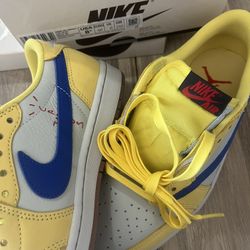 Nike Shoes 