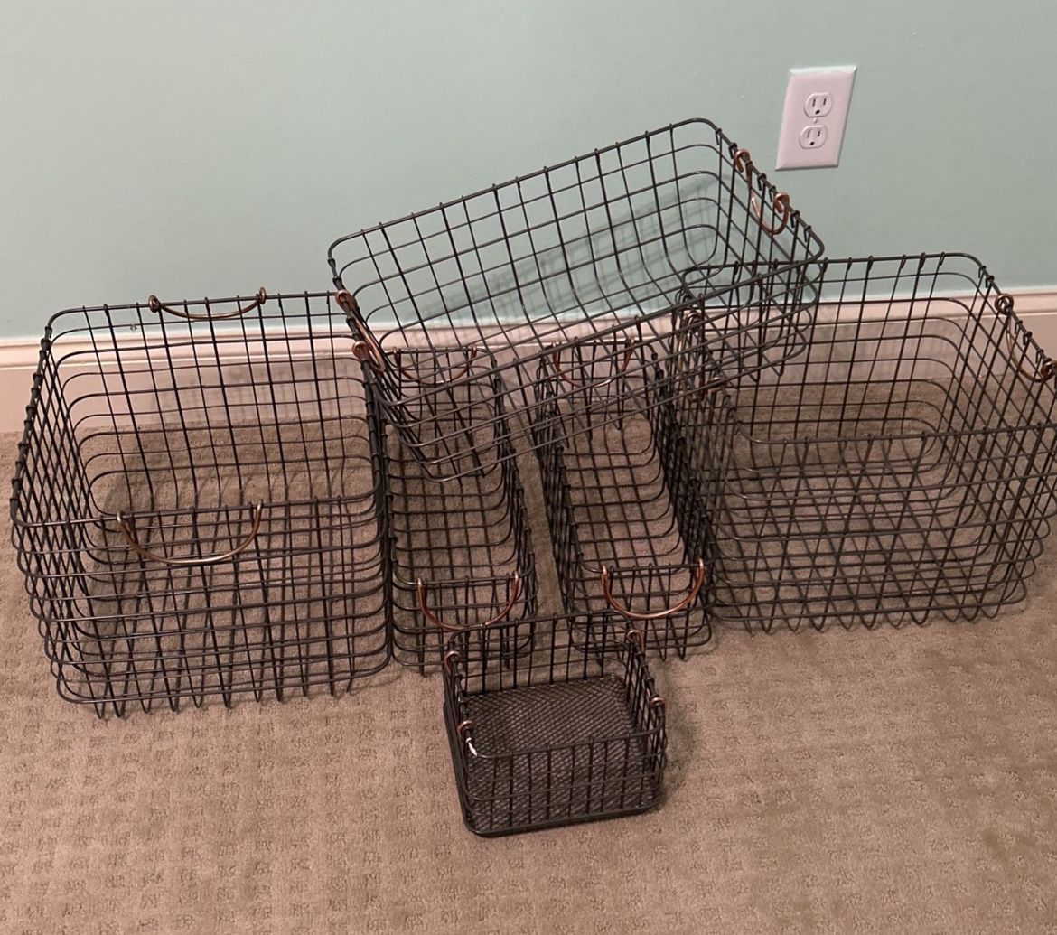 Copper handle target wire basket set