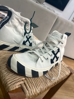 Off White