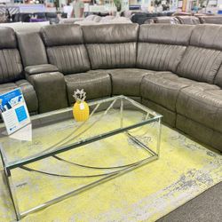 4th Of July Pre Sale🇺🇸Gorgeous Grey Reclining Sofa Sectional Available (Limited Time)$1299🇺🇸