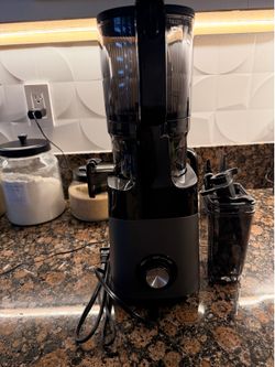 LUIXXN Masticating Juicer, 5.3"