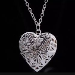 New Womens Silver Heart Necklace Jewelry Gift 