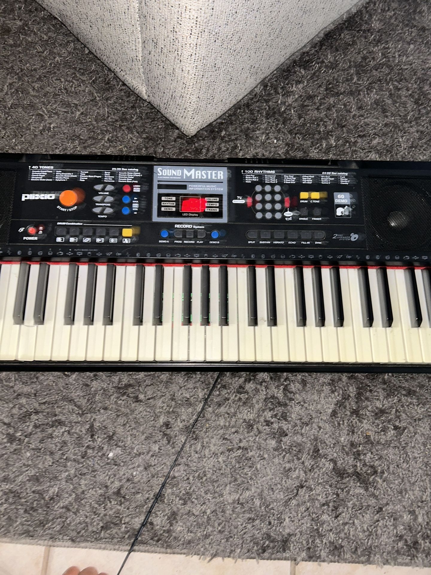 SOUND MASTER 61-Key Digital Electric Piano Keyboard