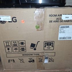 LG Air Conditioning Window Unit With Heater