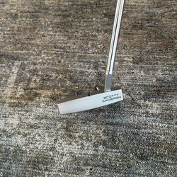 Scotty Cameron phantom 7.5