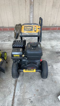 4400 psi Pressure Washer with Honda engine