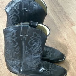 Women's Cowboy Boots