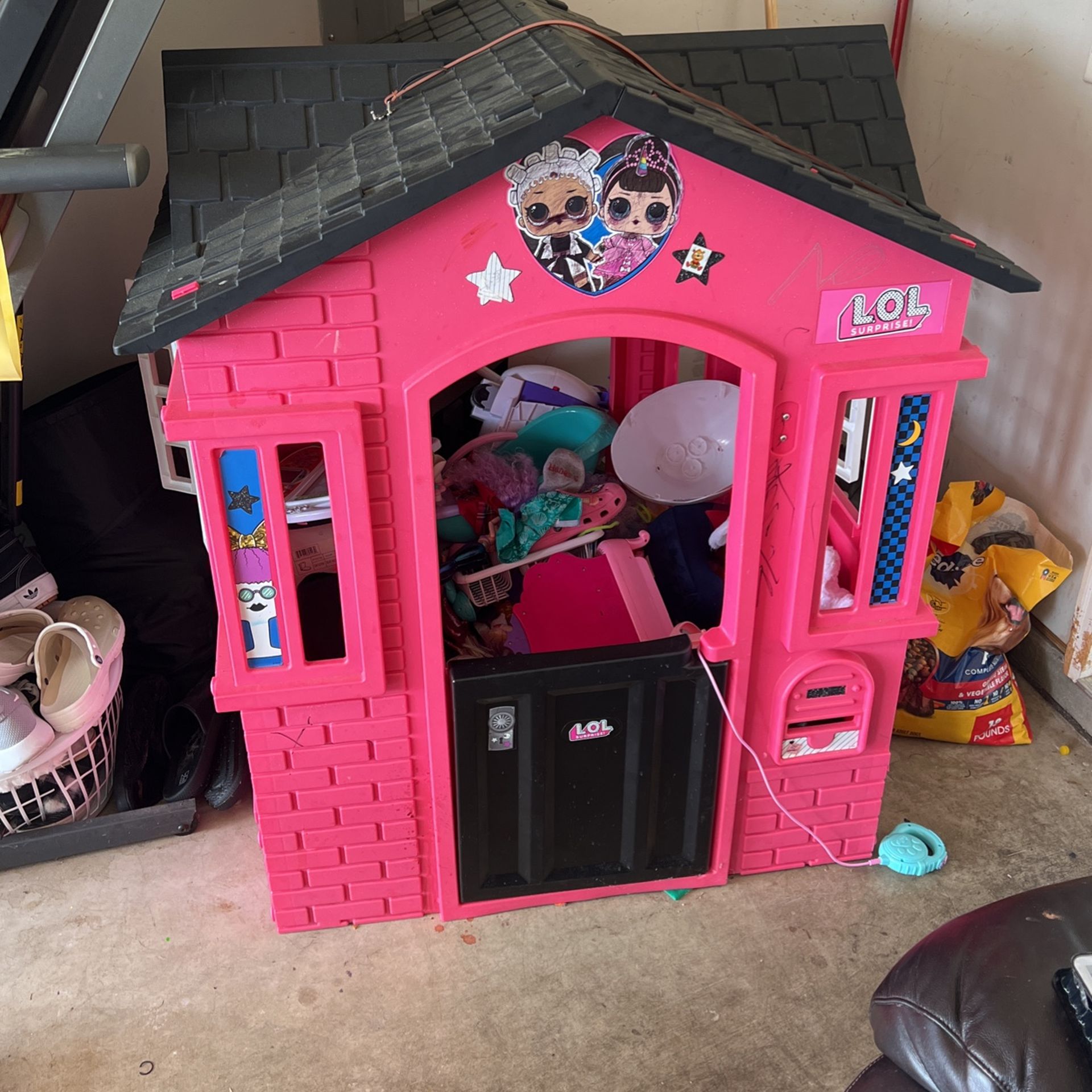 Doll House 