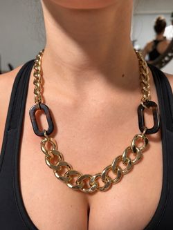 Massimo dutti necklace