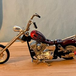 Chopper 6” long has a kickstand missing seat 