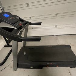 NordicTrack Dual Shox Treadmill