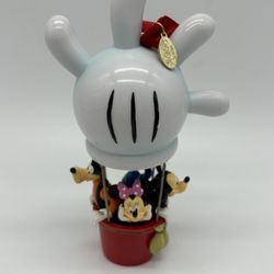 Disney Store Mickey and Friends Hot Air balloon Glove Christmas Ornament 2008