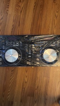 EMB Professional EB9007 DJ Mixer With Dual USB/SD/MP3/CD Player 2 Jog Wheels Scratching+Controlling