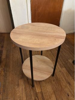 End table