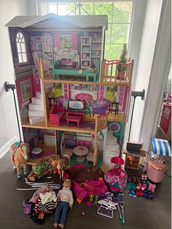 Doll house and accessories
