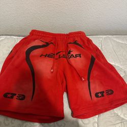 red hellstar shorts