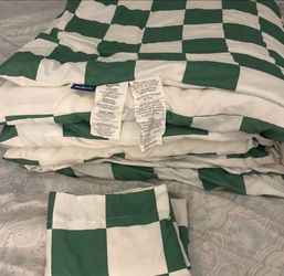 Bedsure Green Checkered Comforter