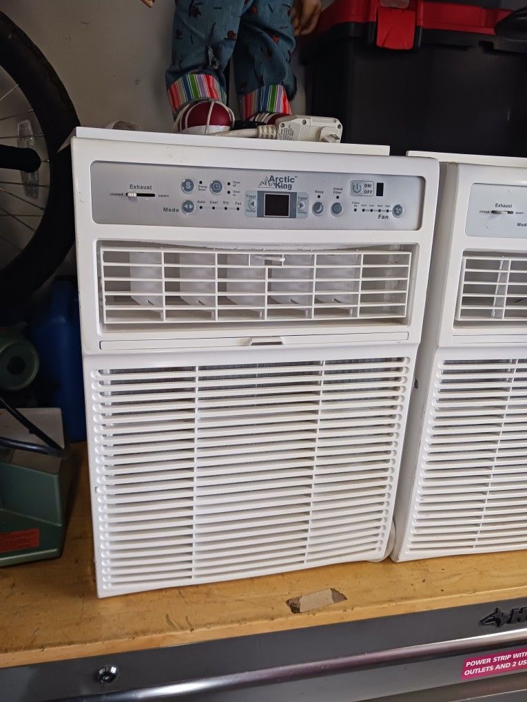 Wall AC Unit