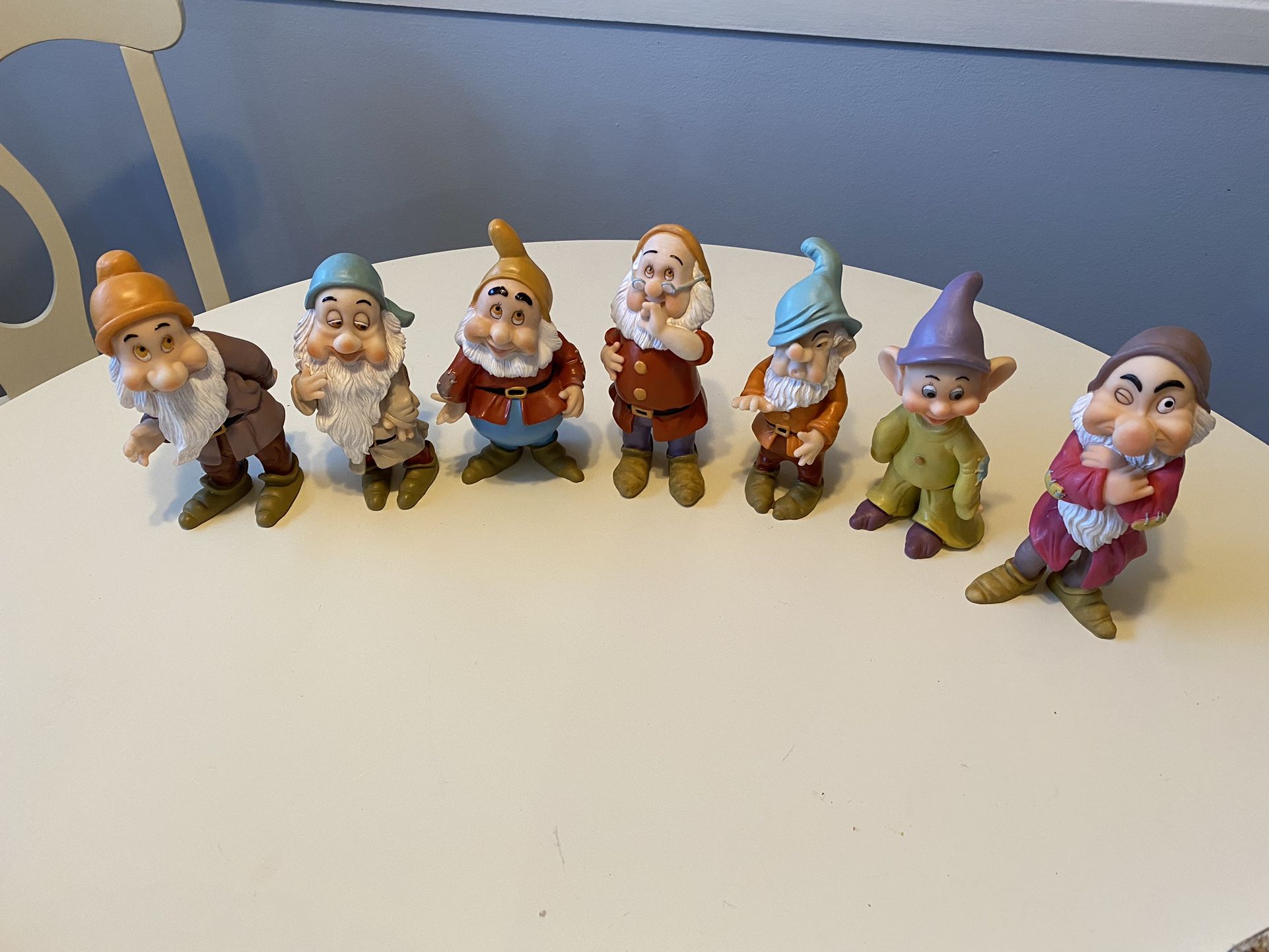 Complete Set Seven Drawfs Polyresin Statues ALL FOR 