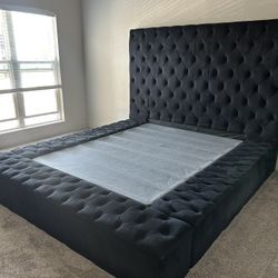 Luxury Tufted Queen Bed Frame with Oversized Headboard + Side Storage + Bunker Board – Excellent Condition