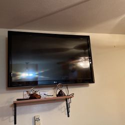 45” LG Tv