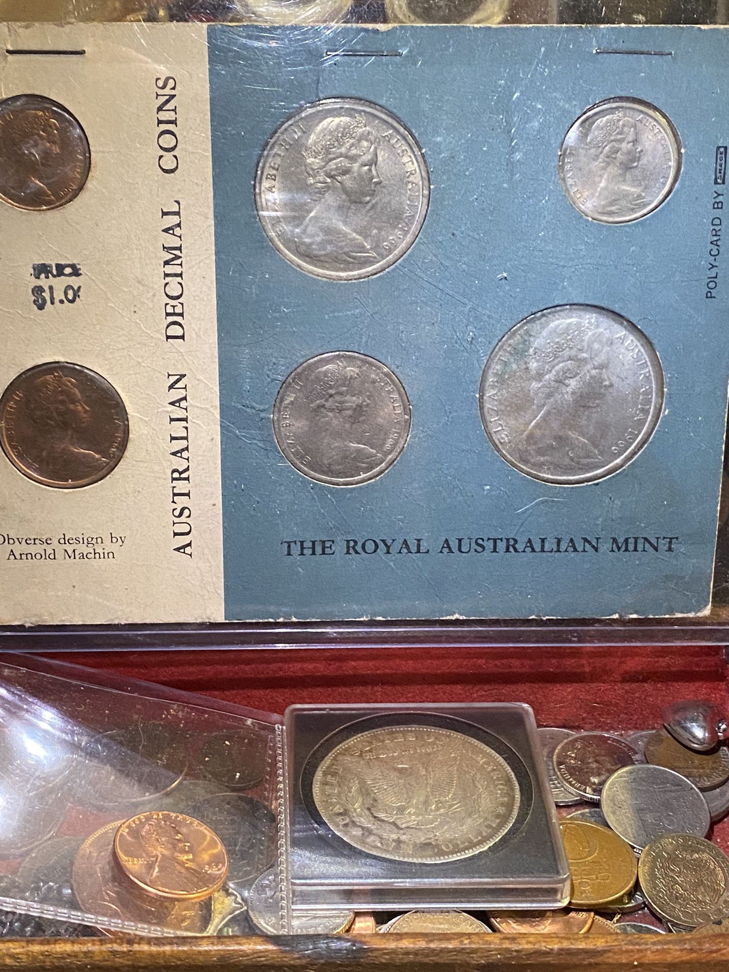 Australia 1966 The Royal Australian Mint Set Cardboard Penny Some Red